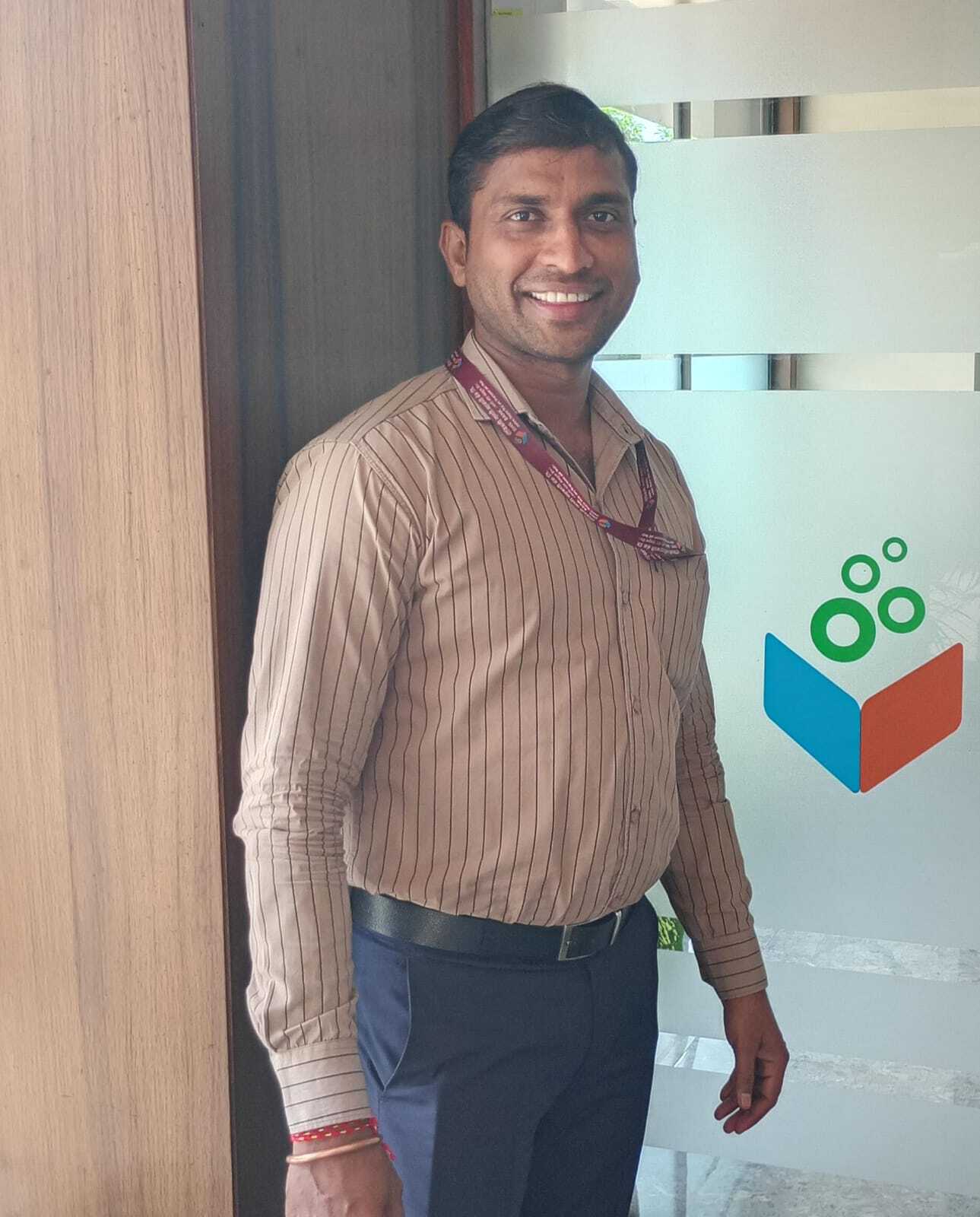Mr Mayur Machan